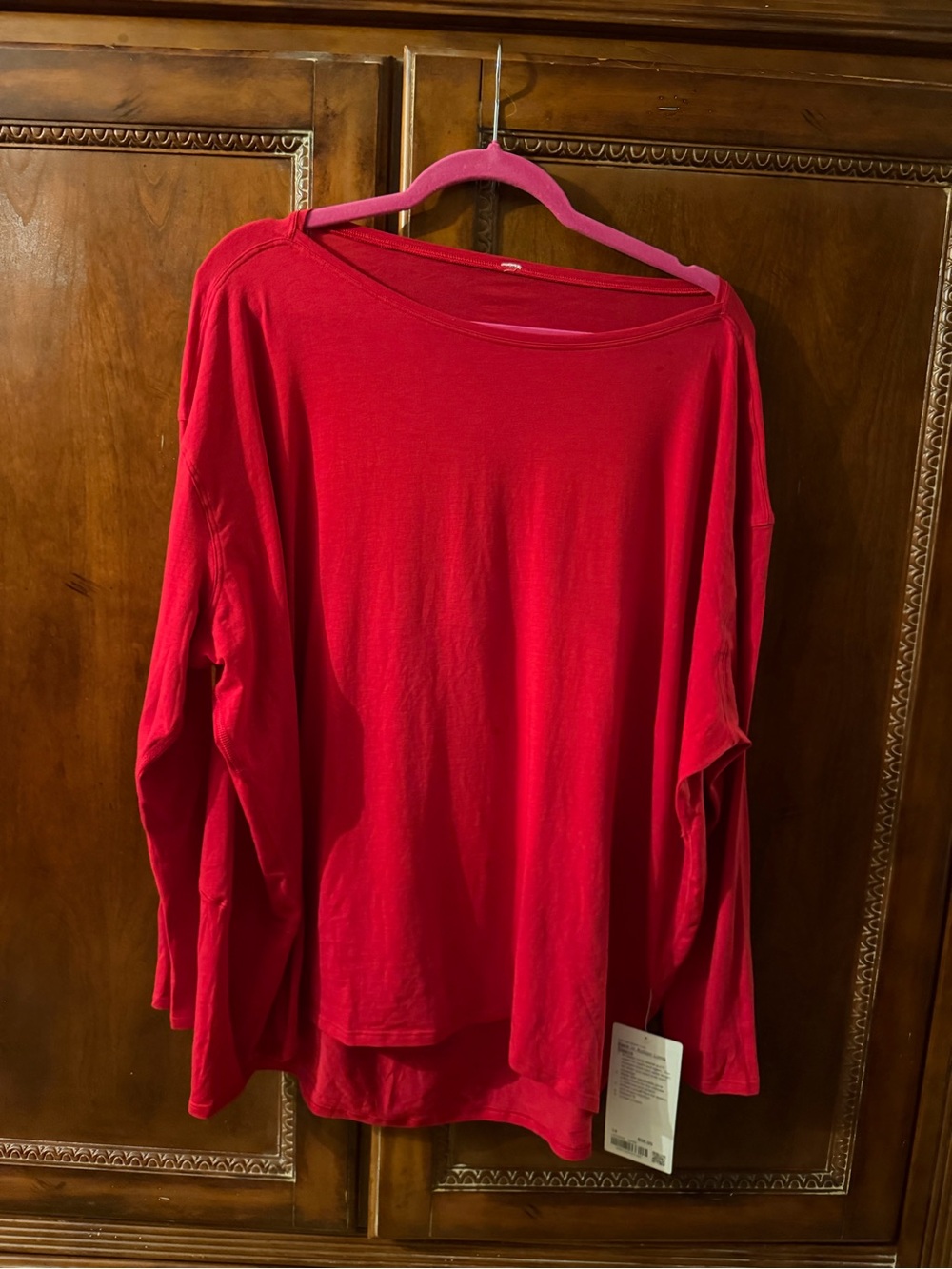 Lululemon Women’s Red Long-Sleeve Boatneck Top
